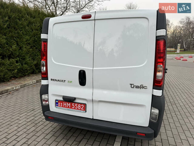 Рено Трафік, об'ємом двигуна 2 л та пробігом 285 тис. км за 11700 $, фото 5 на Automoto.ua