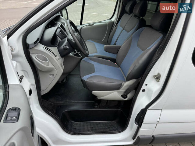 Рено Трафік, об'ємом двигуна 2 л та пробігом 285 тис. км за 11700 $, фото 32 на Automoto.ua