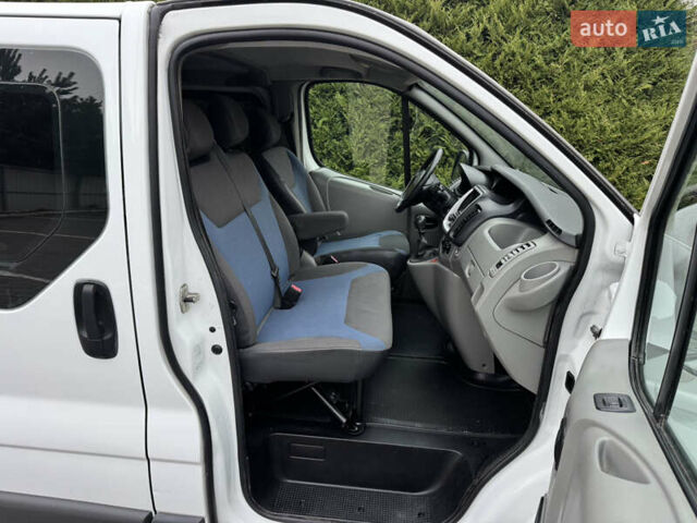 Рено Трафік, об'ємом двигуна 2 л та пробігом 285 тис. км за 11700 $, фото 20 на Automoto.ua