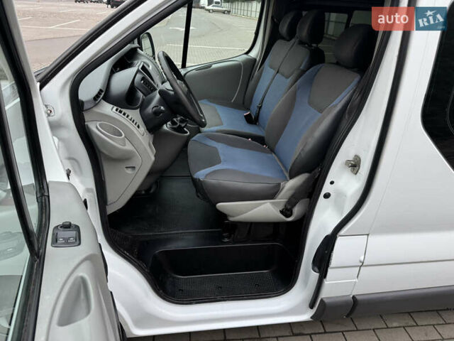 Рено Трафік, об'ємом двигуна 2 л та пробігом 285 тис. км за 11700 $, фото 24 на Automoto.ua