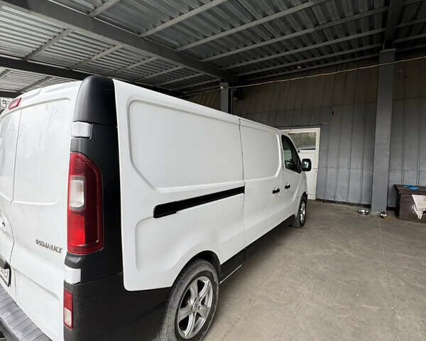 Рено Трафік, об'ємом двигуна 1.6 л та пробігом 400 тис. км за 10000 $, фото 6 на Automoto.ua