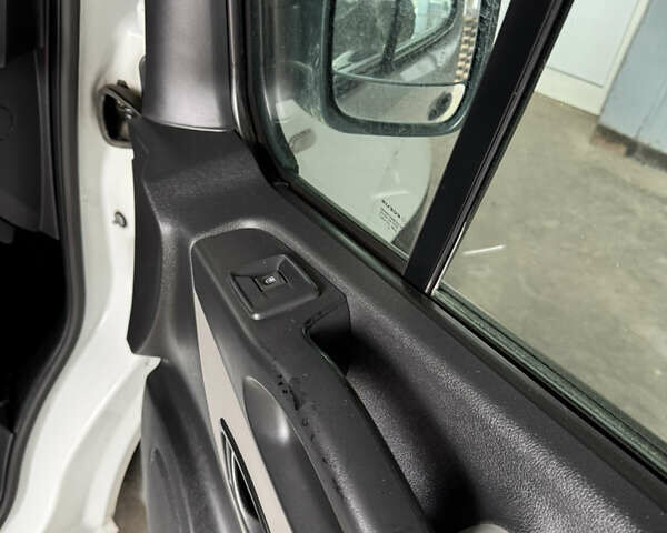 Рено Трафік, об'ємом двигуна 1.6 л та пробігом 400 тис. км за 10000 $, фото 12 на Automoto.ua