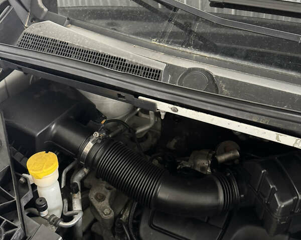 Рено Трафік, об'ємом двигуна 1.6 л та пробігом 400 тис. км за 10000 $, фото 3 на Automoto.ua