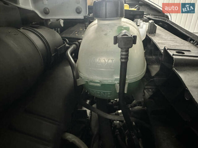 Рено Трафік, об'ємом двигуна 2 л та пробігом 26 тис. км за 21000 $, фото 29 на Automoto.ua