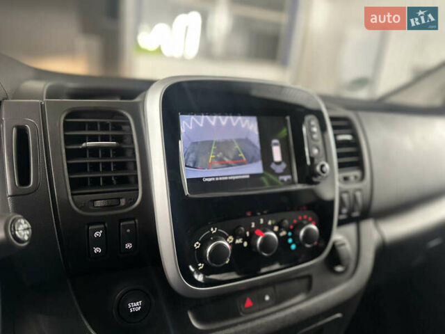 Рено Трафік, об'ємом двигуна 2 л та пробігом 26 тис. км за 21000 $, фото 19 на Automoto.ua