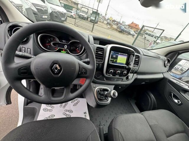 Рено Трафик, объемом двигателя 2 л и пробегом 186 тыс. км за 19200 $, фото 12 на Automoto.ua