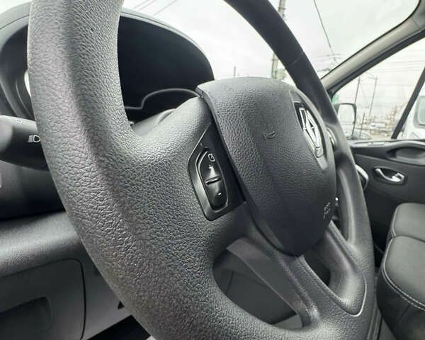 Рено Трафик, объемом двигателя 4.25 л и пробегом 240 тыс. км за 20900 $, фото 16 на Automoto.ua