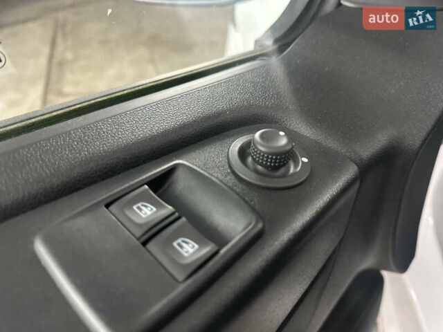 Рено Трафік, об'ємом двигуна 2 л та пробігом 26 тис. км за 21000 $, фото 16 на Automoto.ua