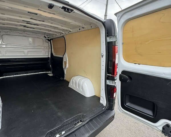 Рено Трафик, объемом двигателя 4.25 л и пробегом 151 тыс. км за 19900 $, фото 28 на Automoto.ua