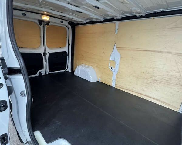 Рено Трафик, объемом двигателя 4.25 л и пробегом 151 тыс. км за 19900 $, фото 25 на Automoto.ua