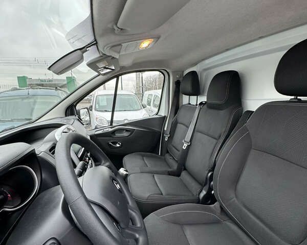 Рено Трафик, объемом двигателя 2 л и пробегом 186 тыс. км за 19200 $, фото 23 на Automoto.ua