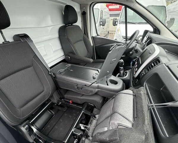 Рено Трафик, объемом двигателя 4.25 л и пробегом 240 тыс. км за 20900 $, фото 19 на Automoto.ua