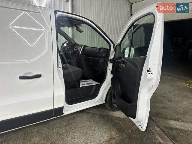 Рено Трафік, об'ємом двигуна 2 л та пробігом 26 тис. км за 21000 $, фото 8 на Automoto.ua