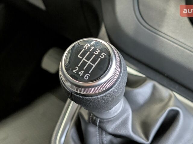 купить новое авто Рено Трафик 2025 года от официального дилера Автосалон Renault «ПОЛІССЯ МОТОРС ГРУП» Рено фото