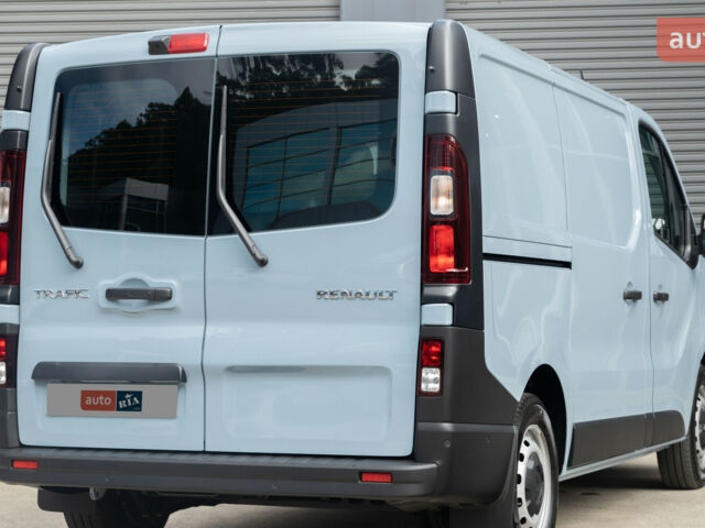 Рено Трафик, объемом двигателя 2 л и пробегом 0 тыс. км за 33907 $, фото 7 на Automoto.ua