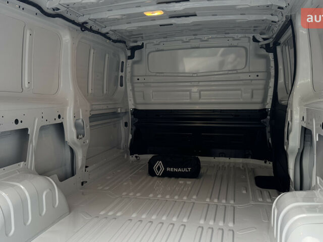 Рено Трафик, объемом двигателя 2 л и пробегом 0 тыс. км за 33619 $, фото 26 на Automoto.ua