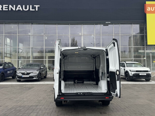 Рено Трафик, объемом двигателя 2 л и пробегом 0 тыс. км за 33619 $, фото 4 на Automoto.ua