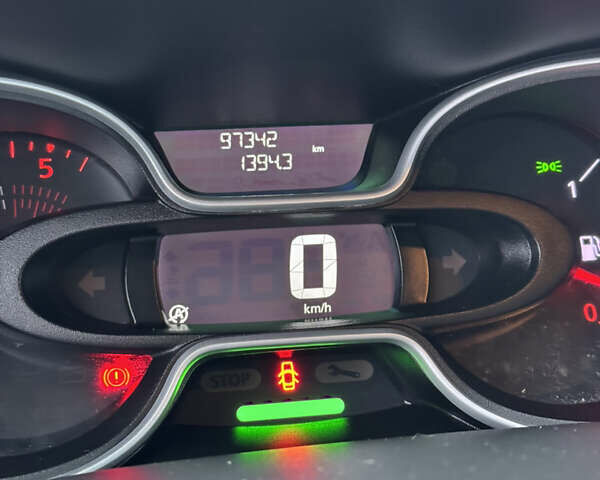 Рено Трафик, объемом двигателя 2 л и пробегом 97 тыс. км за 18900 $, фото 21 на Automoto.ua