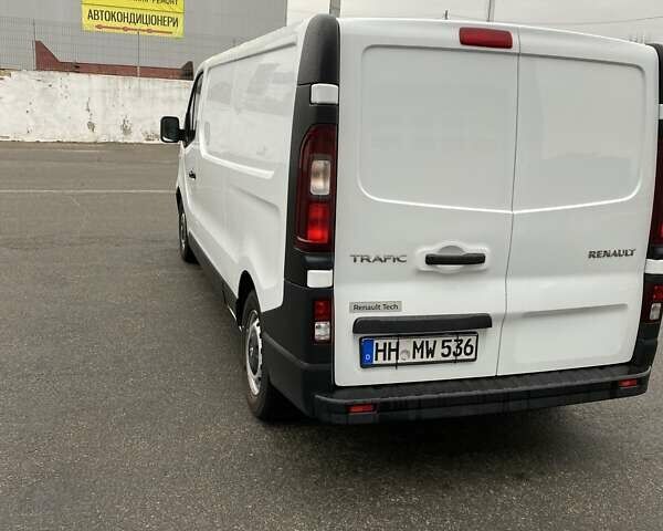 Рено Трафик, объемом двигателя 2 л и пробегом 208 тыс. км за 17900 $, фото 13 на Automoto.ua
