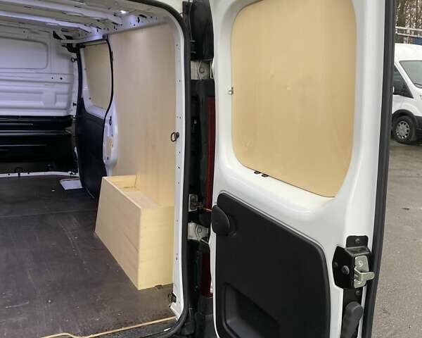 Рено Трафик, объемом двигателя 2 л и пробегом 208 тыс. км за 17900 $, фото 24 на Automoto.ua