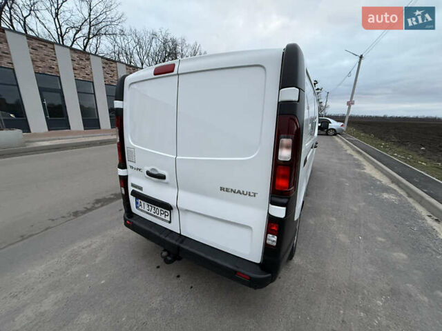 Рено Трафик, объемом двигателя 2 л и пробегом 155 тыс. км за 21000 $, фото 5 на Automoto.ua