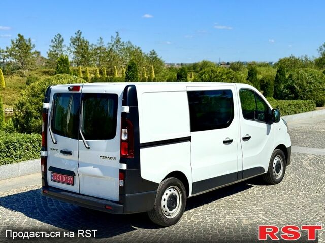 Рено Трафик, объемом двигателя 2 л и пробегом 157 тыс. км за 20800 $, фото 5 на Automoto.ua