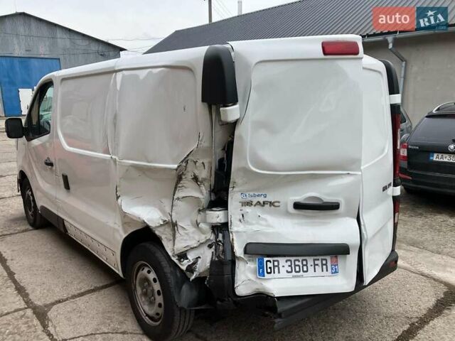 Рено Трафик, объемом двигателя 2 л и пробегом 20 тыс. км за 11432 $, фото 5 на Automoto.ua