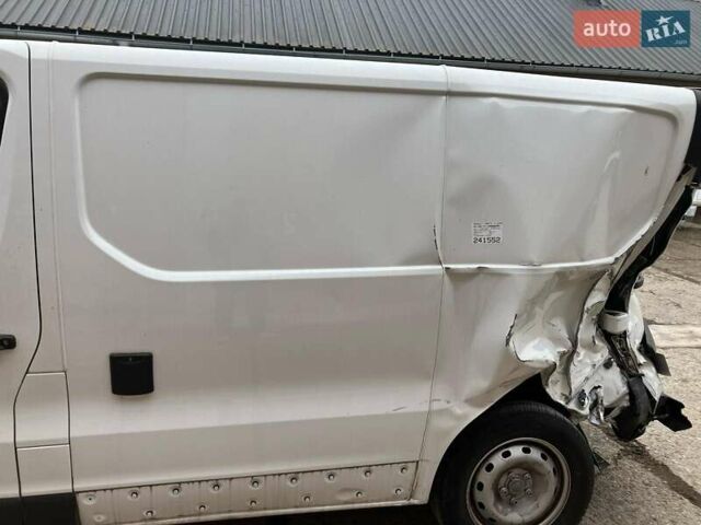 Рено Трафик, объемом двигателя 2 л и пробегом 20 тыс. км за 11432 $, фото 2 на Automoto.ua