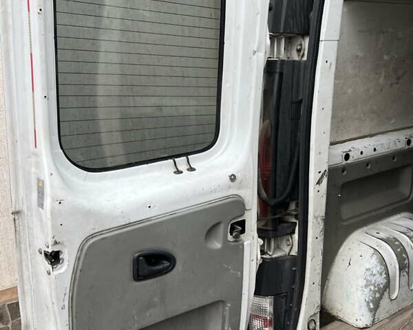 Рено Трафік, об'ємом двигуна 1.9 л та пробігом 431 тис. км за 6500 $, фото 1 на Automoto.ua