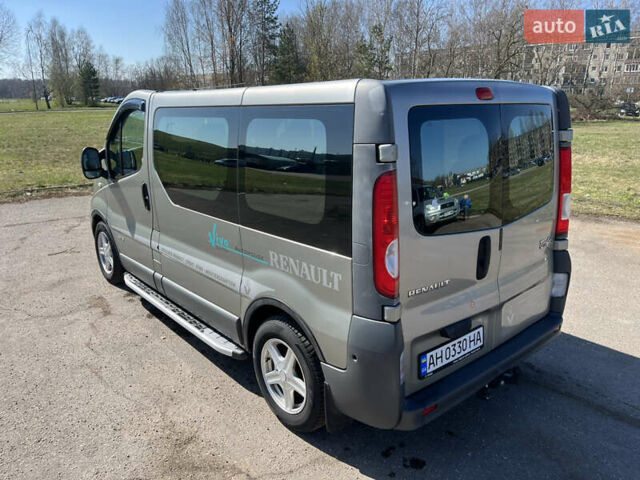 Рено Трафик, объемом двигателя 2 л и пробегом 259 тыс. км за 9342 $, фото 3 на Automoto.ua
