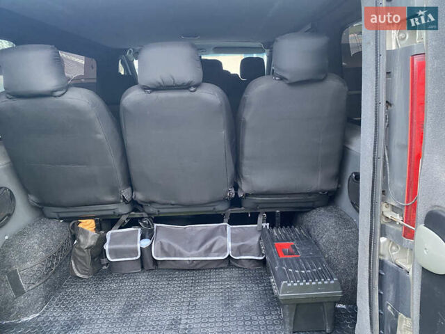 Рено Трафик, объемом двигателя 2 л и пробегом 542 тыс. км за 8800 $, фото 13 на Automoto.ua