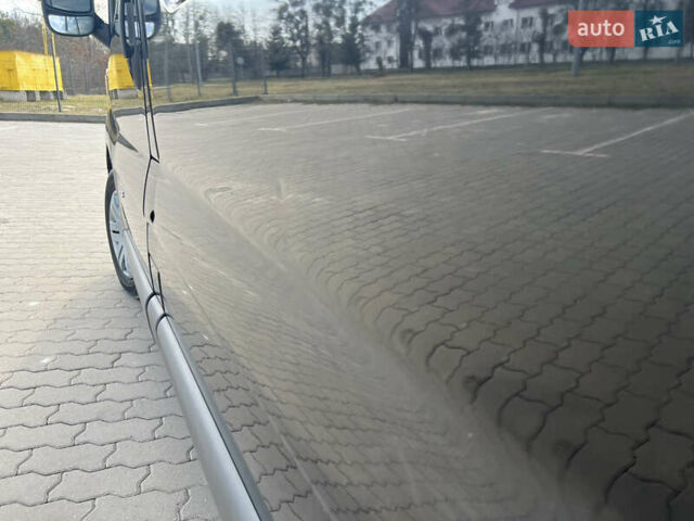 Рено Трафик, объемом двигателя 2 л и пробегом 355 тыс. км за 10990 $, фото 6 на Automoto.ua