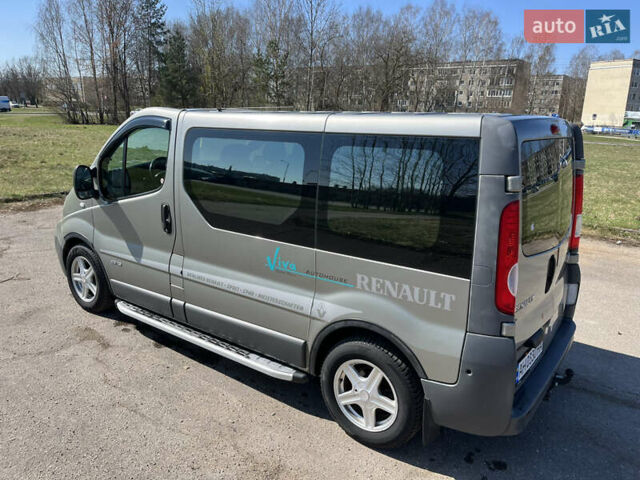 Рено Трафик, объемом двигателя 2 л и пробегом 259 тыс. км за 9342 $, фото 2 на Automoto.ua