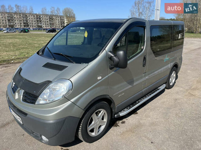 Рено Трафик, объемом двигателя 2 л и пробегом 259 тыс. км за 9342 $, фото 1 на Automoto.ua