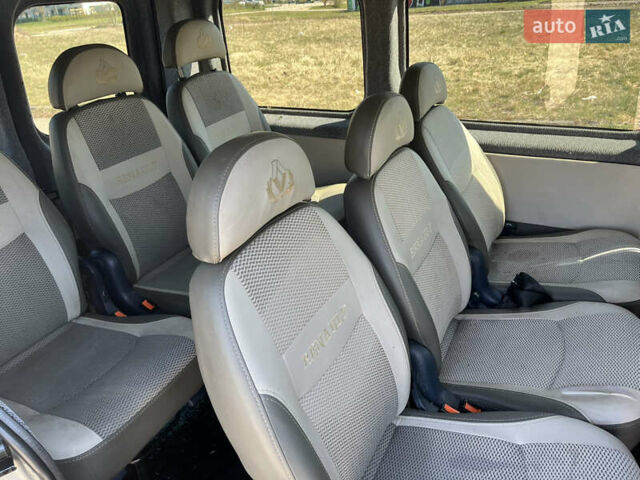 Рено Трафик, объемом двигателя 2 л и пробегом 259 тыс. км за 9342 $, фото 9 на Automoto.ua