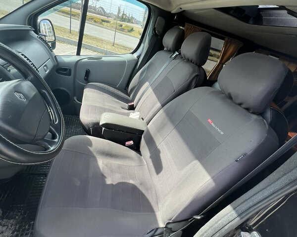 Рено Трафик, объемом двигателя 2 л и пробегом 355 тыс. км за 10990 $, фото 8 на Automoto.ua