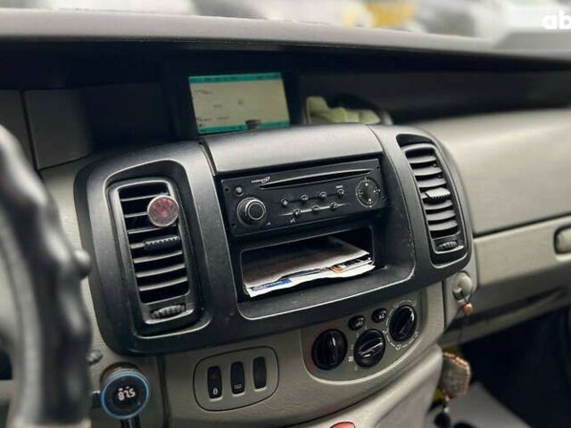 Рено Трафик, объемом двигателя 2 л и пробегом 320 тыс. км за 8899 $, фото 17 на Automoto.ua