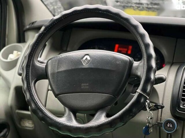 Рено Трафик, объемом двигателя 2 л и пробегом 320 тыс. км за 8899 $, фото 12 на Automoto.ua