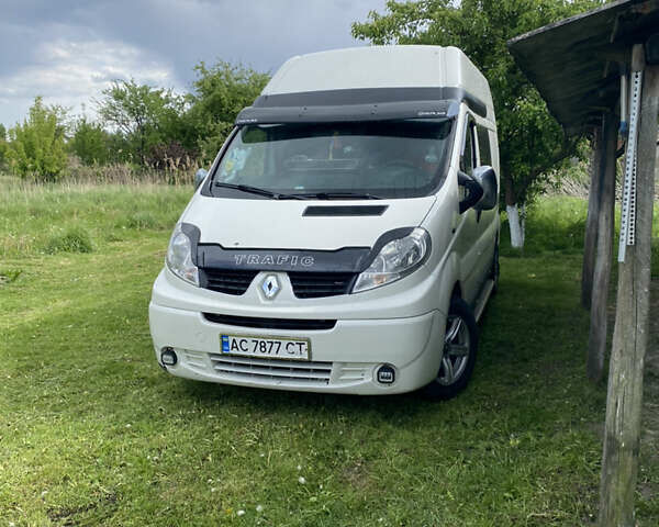 Рено Трафик, объемом двигателя 0 л и пробегом 420 тыс. км за 8800 $, фото 3 на Automoto.ua