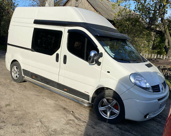 Рено Трафик, объемом двигателя 0 л и пробегом 420 тыс. км за 8800 $, фото 15 на Automoto.ua