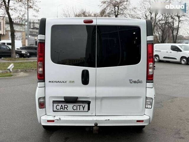 Рено Трафик, объемом двигателя 2 л и пробегом 385 тыс. км за 11000 $, фото 5 на Automoto.ua