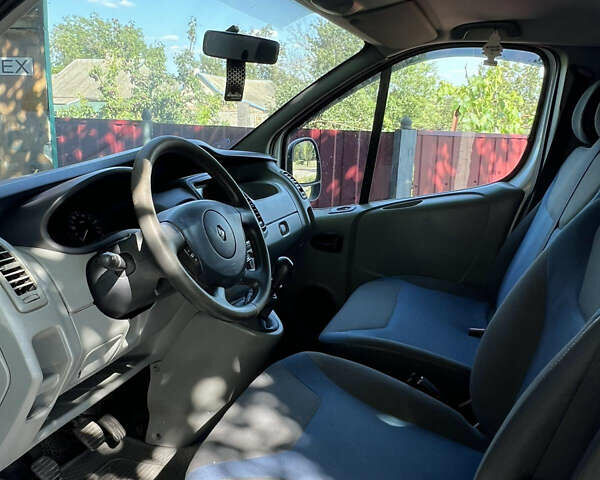 Рено Трафік, об'ємом двигуна 1.9 л та пробігом 153 тис. км за 12400 $, фото 5 на Automoto.ua