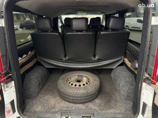 Рено Трафик, объемом двигателя 2 л и пробегом 385 тыс. км за 11000 $, фото 23 на Automoto.ua