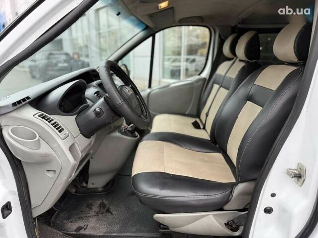 Рено Трафик, объемом двигателя 2 л и пробегом 385 тыс. км за 11000 $, фото 13 на Automoto.ua