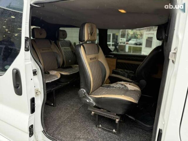 Рено Трафик, объемом двигателя 2 л и пробегом 385 тыс. км за 11000 $, фото 17 на Automoto.ua