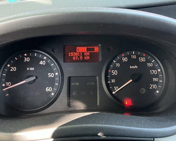 Рено Трафік, об'ємом двигуна 1.9 л та пробігом 153 тис. км за 12400 $, фото 6 на Automoto.ua