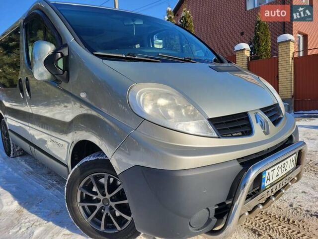 Рено Трафік, об'ємом двигуна 2 л та пробігом 259 тис. км за 12700 $, фото 135 на Automoto.ua