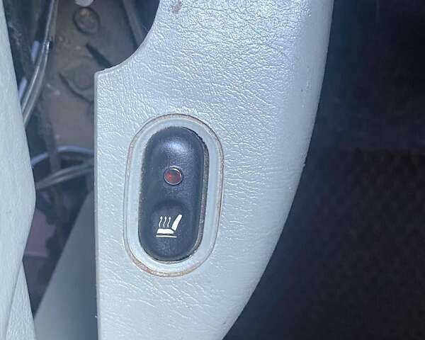 Рено Трафік, об'ємом двигуна 2 л та пробігом 210 тис. км за 13300 $, фото 7 на Automoto.ua