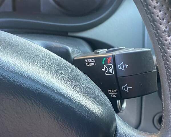 Рено Трафік, об'ємом двигуна 2 л та пробігом 210 тис. км за 13300 $, фото 8 на Automoto.ua