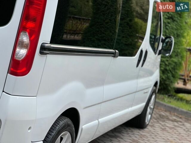 Рено Трафик, объемом двигателя 2 л и пробегом 268 тыс. км за 15999 $, фото 46 на Automoto.ua